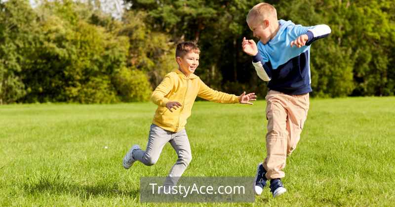 Freeze Tag Good Backyard Games For Little Kids