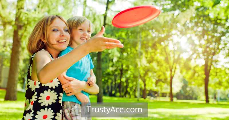 Frisbee Backyard Games For Graduation Party