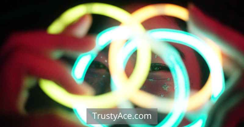 Glow in the Dark Ring Toss Best Outdoor Backyard Games