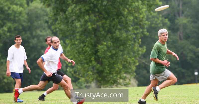 Ultimate Frisbee Backyard Games For Youth groups