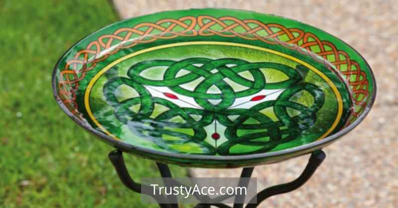 Stained Glass Bird Bath Ideas