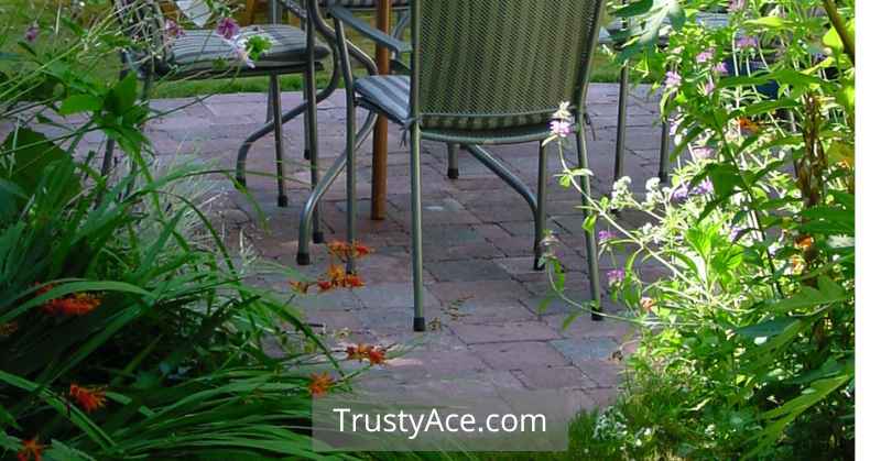 Make Patio Out Of Concrete Pavers