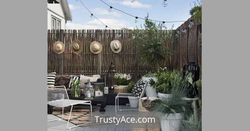 Backyard Enclosure Ideas