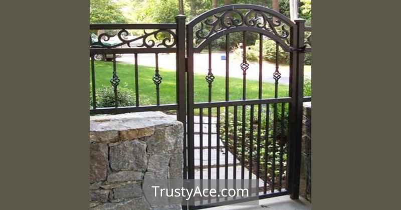 Fence Gate Ideas For Backyard