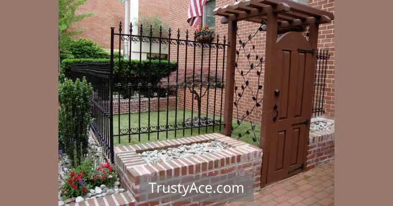 Rustic Fence Gate Ideas