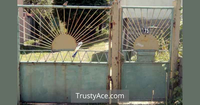 Unique Cool Fence Gate Ideas