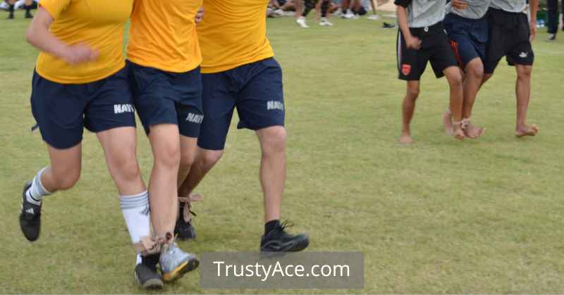 4-legged Race - Fun Outdoor Games For Large Groups No Equipment