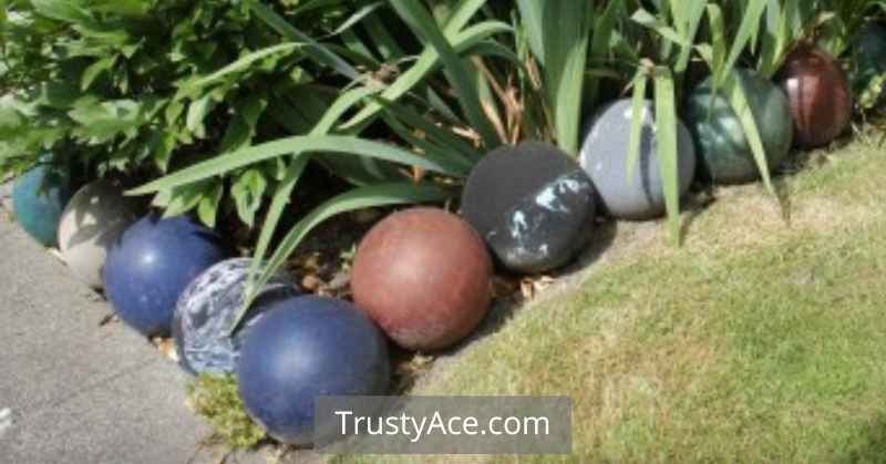 Landscape Border Ideas With Bowling Ball