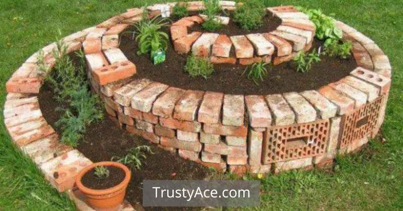 Brick And Circular Brick Landscape Border Ideas