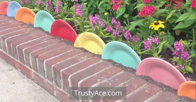 Easy Landscape Border Ideas With Recycled Plates Border