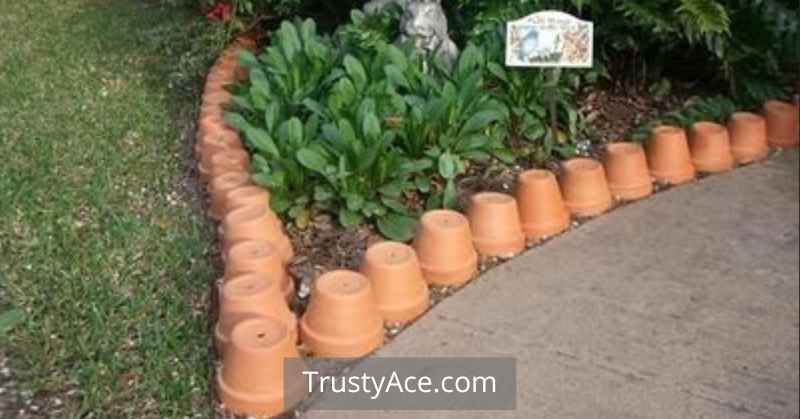 Terracotta Pots As Landscape Border Ideas For Flower Beds