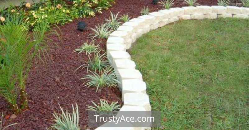 Landscape Border Ideas With White Stone