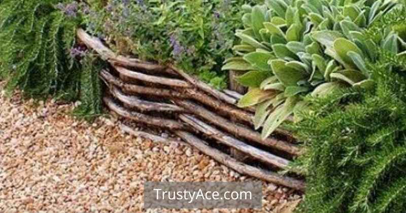 Wood Landscape Border Ideas With Woven Wood Fences