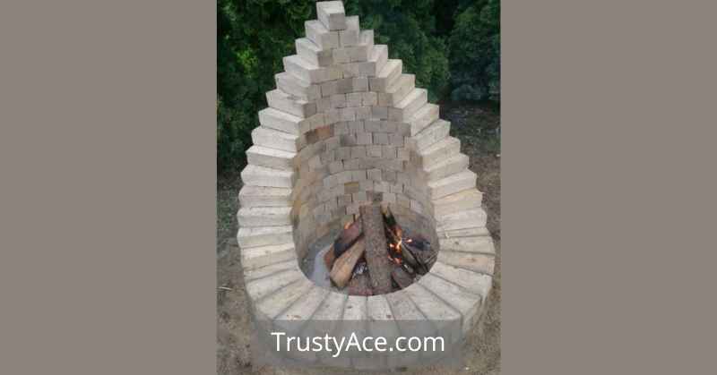 Backyard Outdoor Fire Pit Ideas Teardrop Shaped