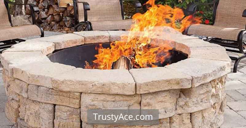 Backyard Outdoor Fire Pit Patio Ideas Made With Natural Stone - Round Shape