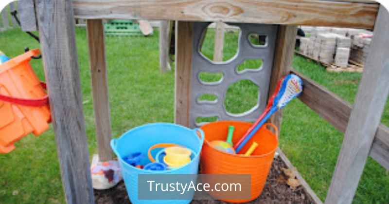 Outdoor Toy Storage Bin Ideas