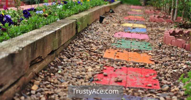 Colored Stones Walkway Ideas