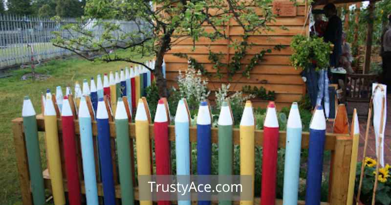 Wood Fence Ideas Using Crayon Pencil