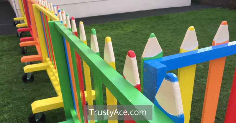 Wood Fence Ideas Made From Crayon Pencil