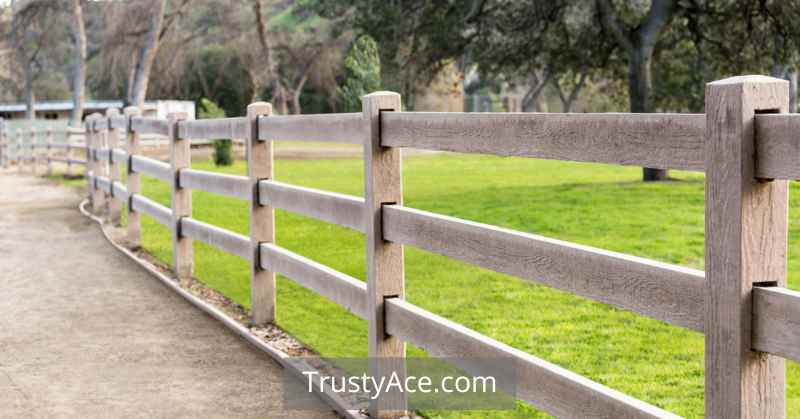 Wood Fence Ideas With Split-Rail Wood