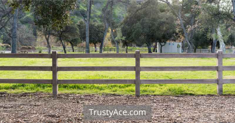 Wood Fence Ideas Using Split-Rail